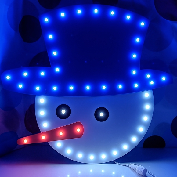 Festive LED Snowman Light with Blue Hat - Picture 2 of 6